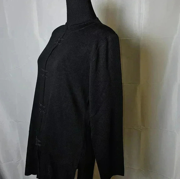 Exclusively Misook Black Long SleeveTunic Top With Frog‎ Closure Sz M - Picture 3 of 9